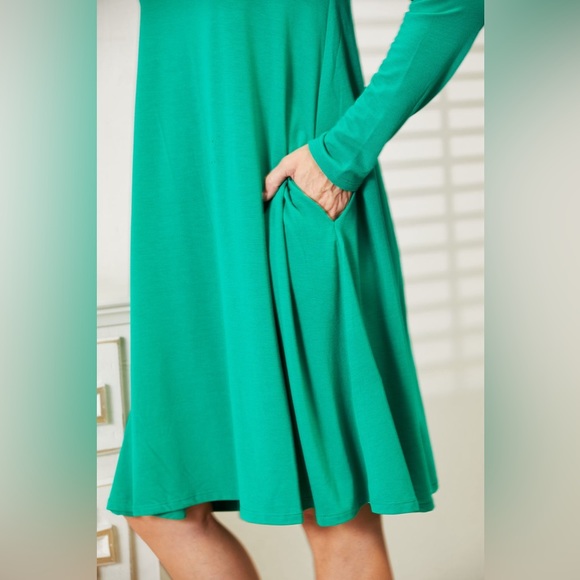 NEW**-Zenana Full Size Long Sleeve Flare Dress with Pockets OFFERS WELCOME - Picture 12 of 12